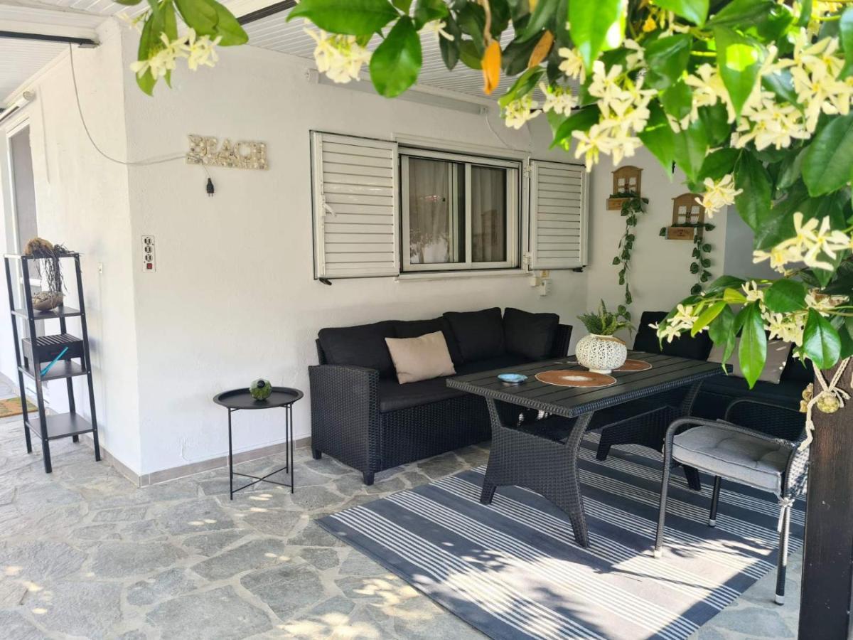 Mom'S Seaside Home Karianí Εξωτερικό φωτογραφία